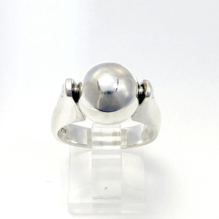 Sterling Silver Spinning Ball Ring - Image 2