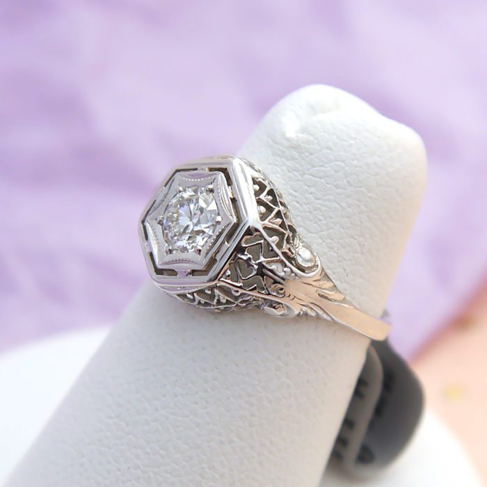 Vintage Art Deco Filigree Diamond Ring in 14k White Gold - Image 2