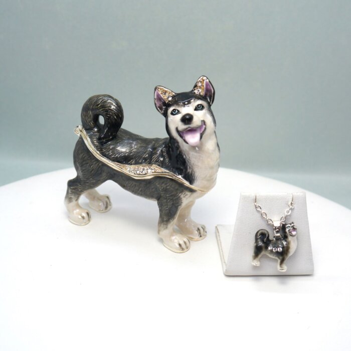 Braveheart Husky Trinket Box & Necklace