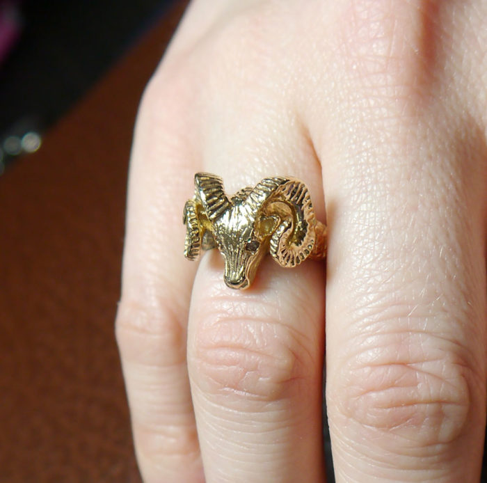 14k Vintage Aries 3D Ram Zodiac Ring, w Diamond Eyes, Celestial Astrology - Image 5