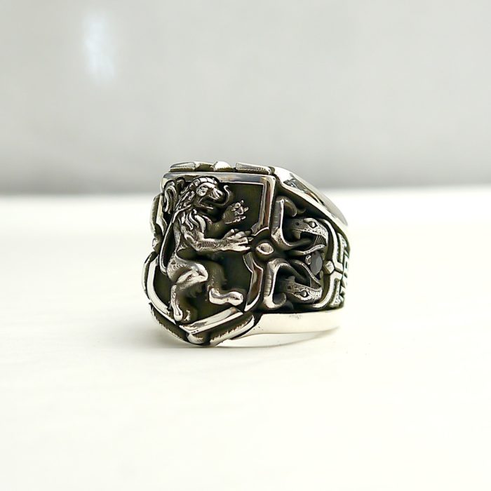 Designer Night Rider "Guardian Lion Ring" with Garnet in Sterling Silver - Image 2