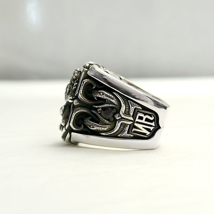 Designer Night Rider "Guardian Lion Ring" with Garnet in Sterling Silver - Image 3