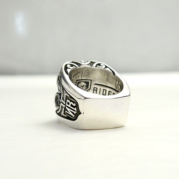 Designer Night Rider "Guardian Lion Ring" with Garnet in Sterling Silver - Image 4