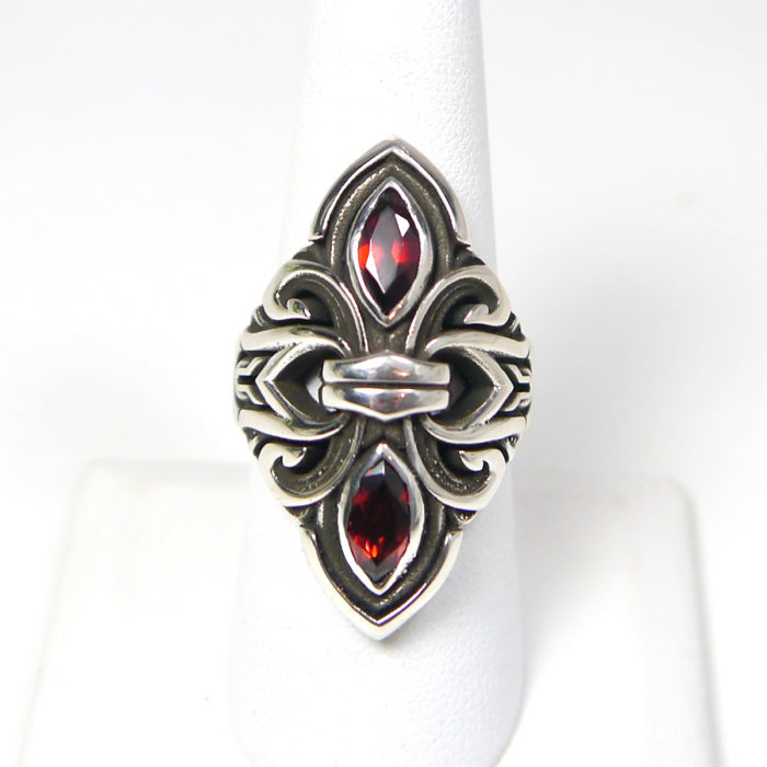 Made by Night Rider, Alexandria pre-owned ring