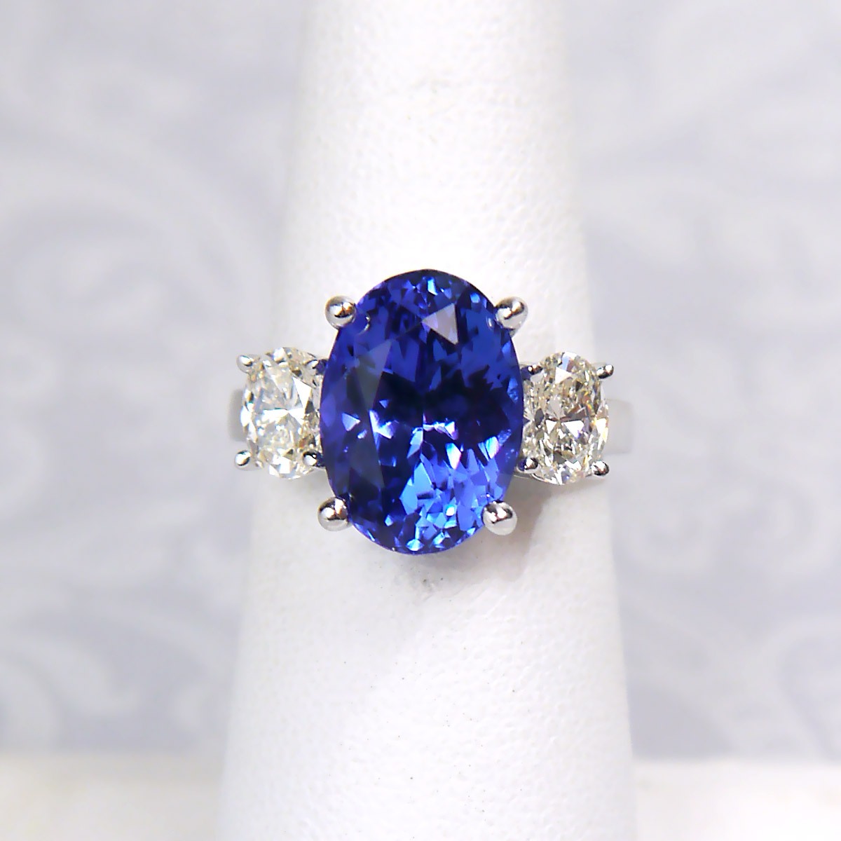 Huge Tanzanite Engagement Ring 10 Carat Tanzanite Diamond Ring 18K White  Gold Ring Purest Deepest Blue Custom Wedding Ring - Etsy