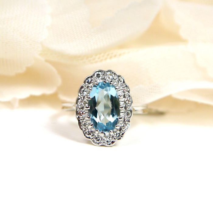 18k Aquamarine Ring with Diamonds