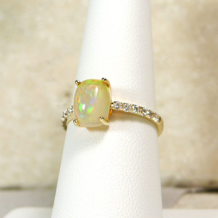 14k Yellow Gold Oval Opal Diamond Ring