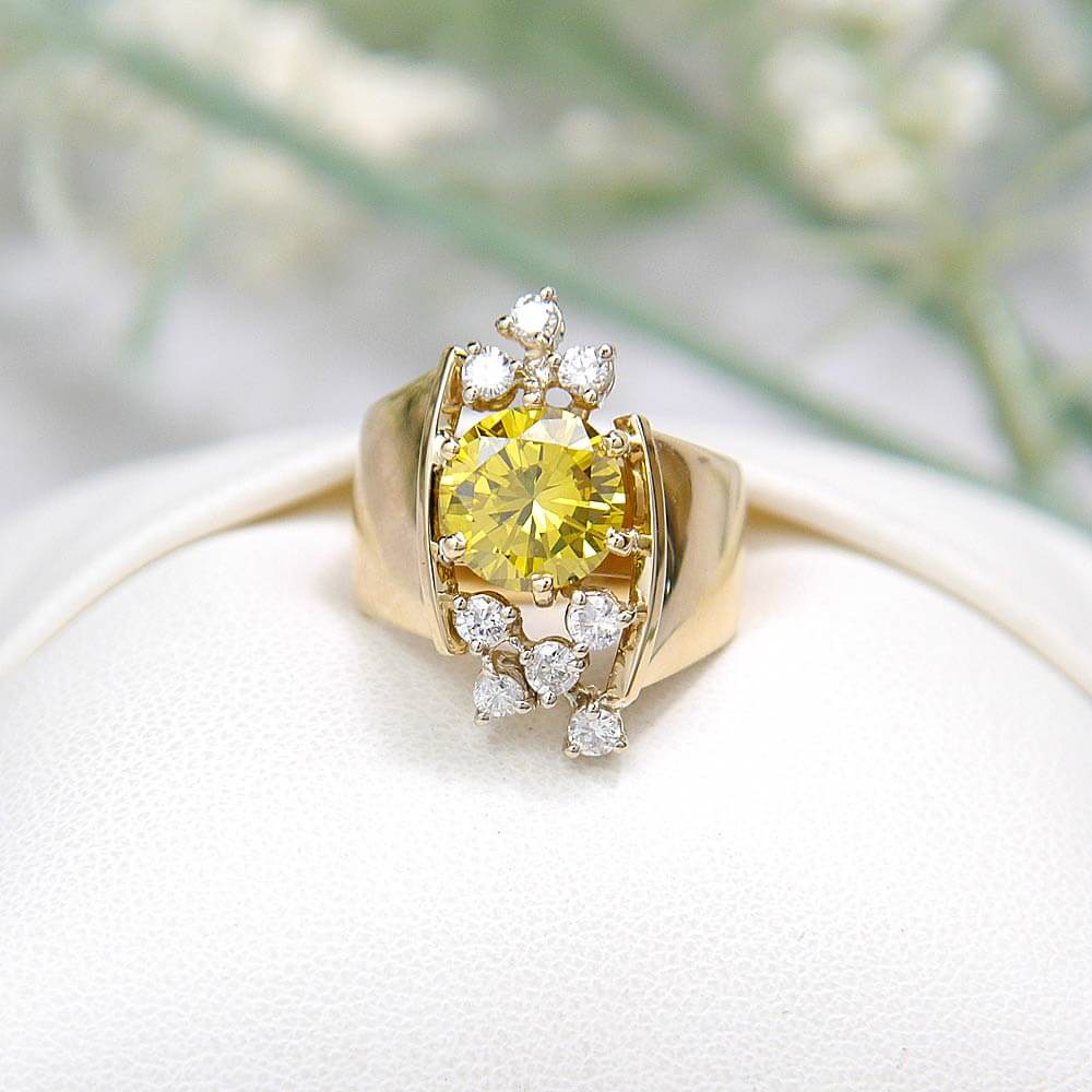 1 Carat Fancy Yellow Diamond Engagement Ring 1.06ct GIA Internally Flawless