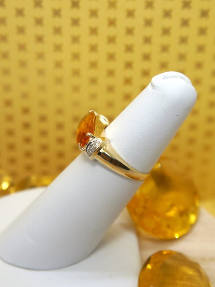 14k Yellow Gold Oblong Citrine & Diamond Ring - Image 2