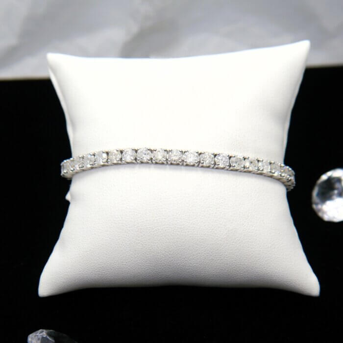12.45 ctw Diamond Tennis Bracelet in 14k White Gold