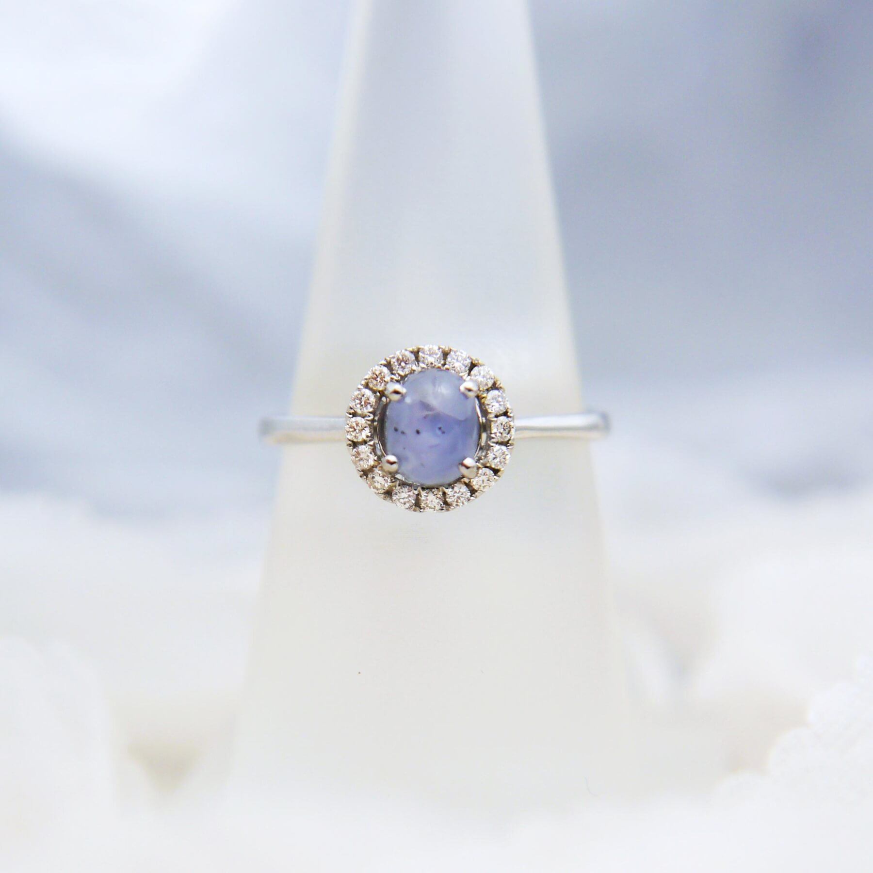 Ice blue sapphire solitaire engagement ring with double prongs and ham –  The Raw Stone