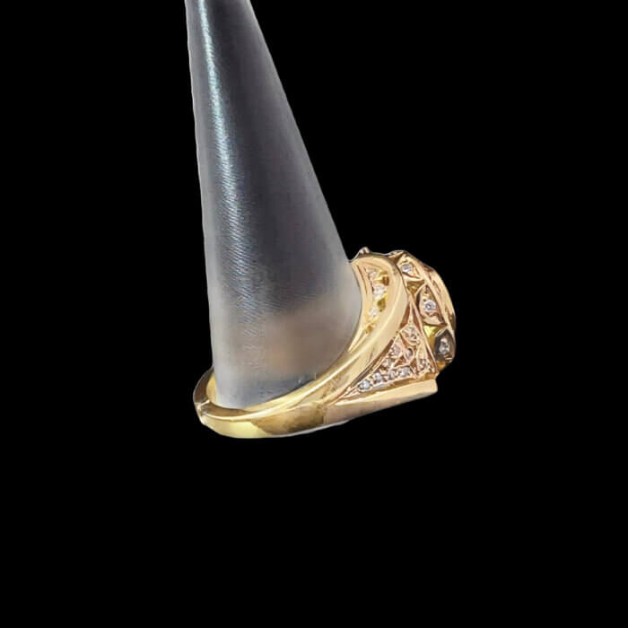 18k Yellow Gold Oval Green Tourmaline & Diamond Men’s Ring - Image 4