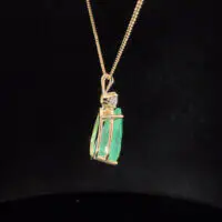 10.70ct Pear Shaped Emerald & Diamond Pendant in 14k Yellow Gold - Image 3