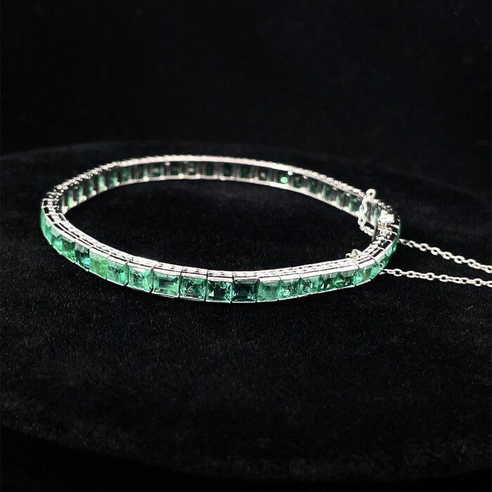 Platinum 50 Square-Step Cut Natural 11.50ctw Emerald Bracelet - Image 4