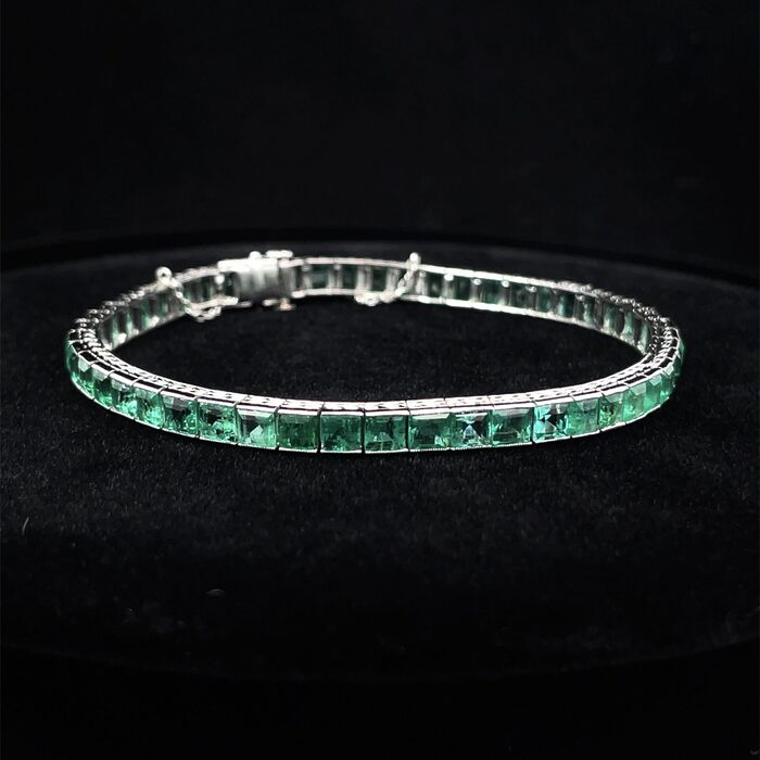 Platinum 50 Square-Step Cut Natural 11.50ctw Emerald Bracelet - Image 3