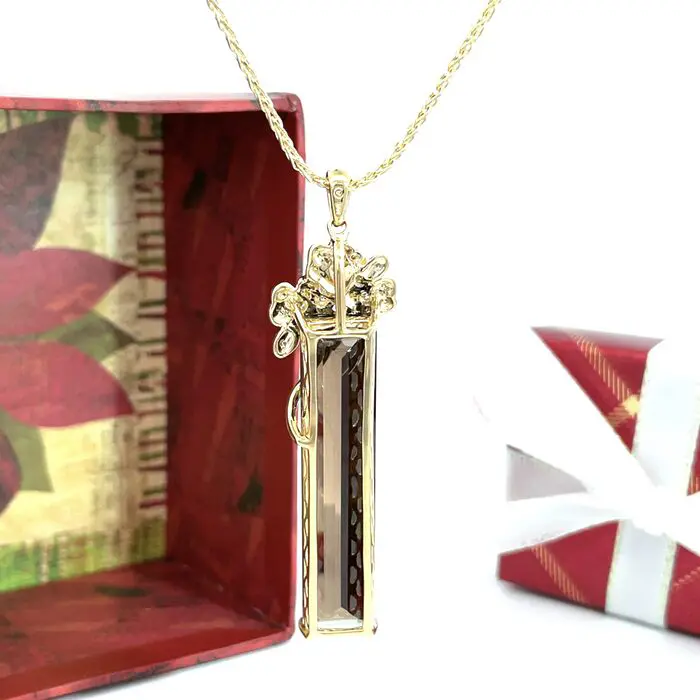 Elegant 14k Yellow Gold Diamond & Smoky Quartz Pendant - Image 4