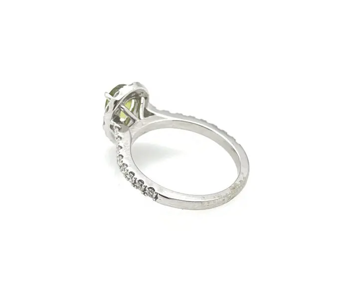 14k White Gold Natural Pear-Cut Alexandrite & Diamond Ring - Image 3