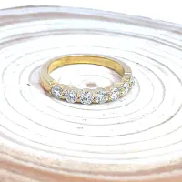 18k Yellow Gold Diamond Band