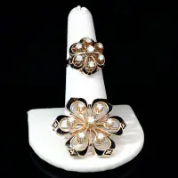 14k Yellow Gold Diamond & Black Enamel Ring