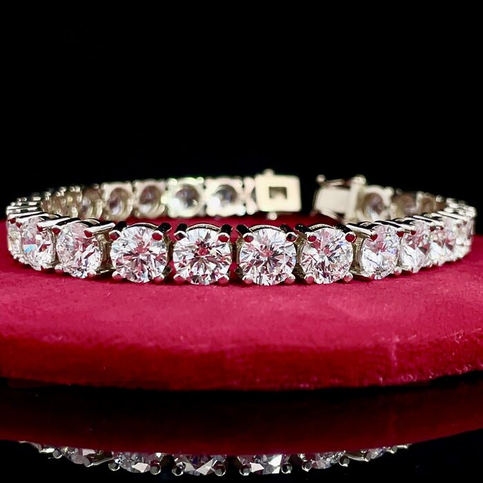14k White Gold Lab Diamond Bracelet