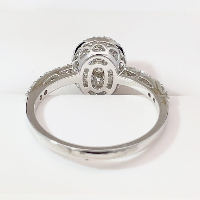 14k White Gold Oval Cluster Diamond Ring - Image 3