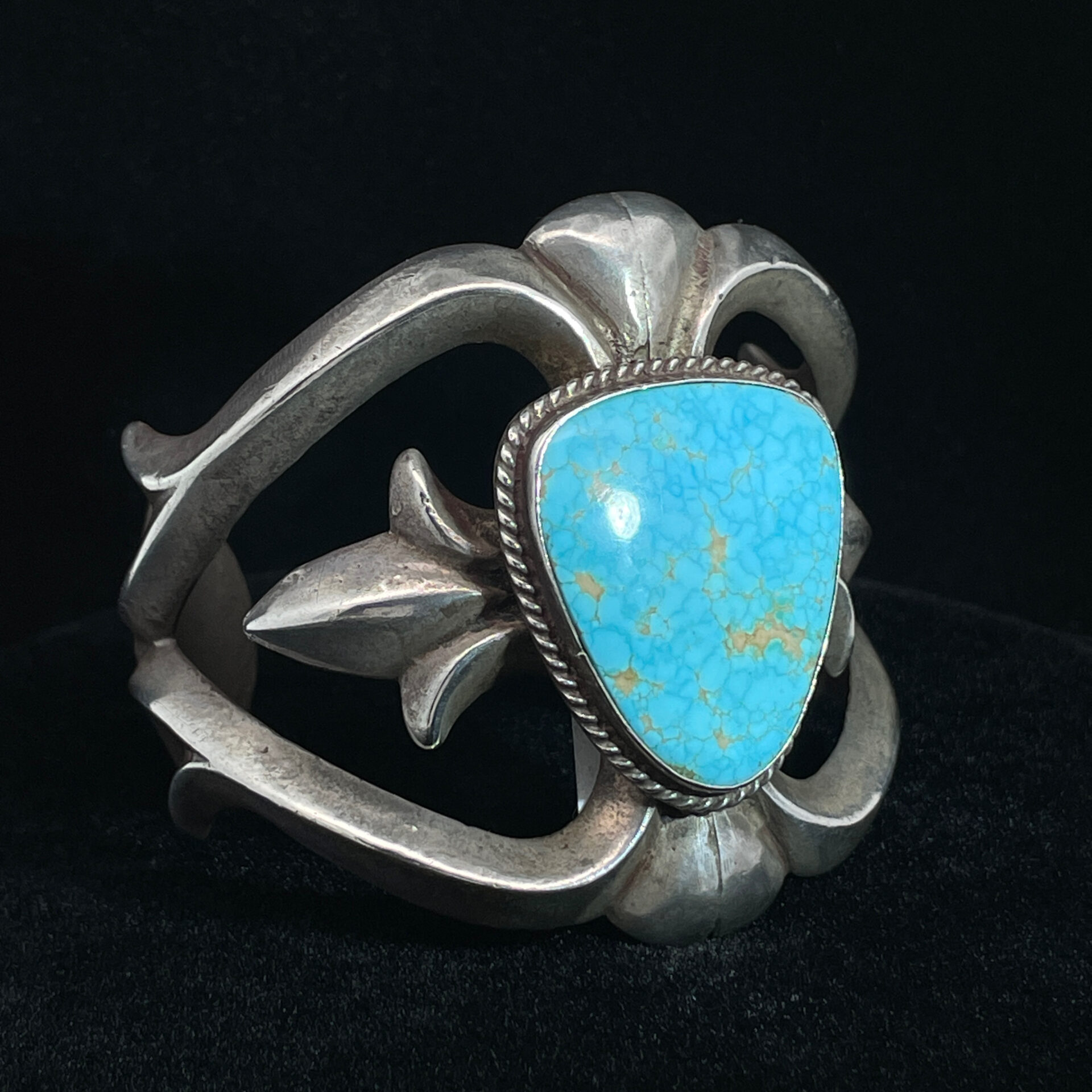 Native American Sand Cast Sterling Silver Cuff Bracelet with Trillion Turquoise - Image 4